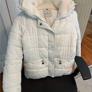 Moncler Cream Puffer Jacket with Quilted Design
